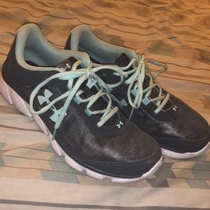 Under armour running shoes. Size 9 worn 3 times.